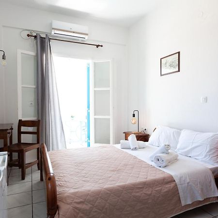 Stella Rooms Vlychada Extérieur photo