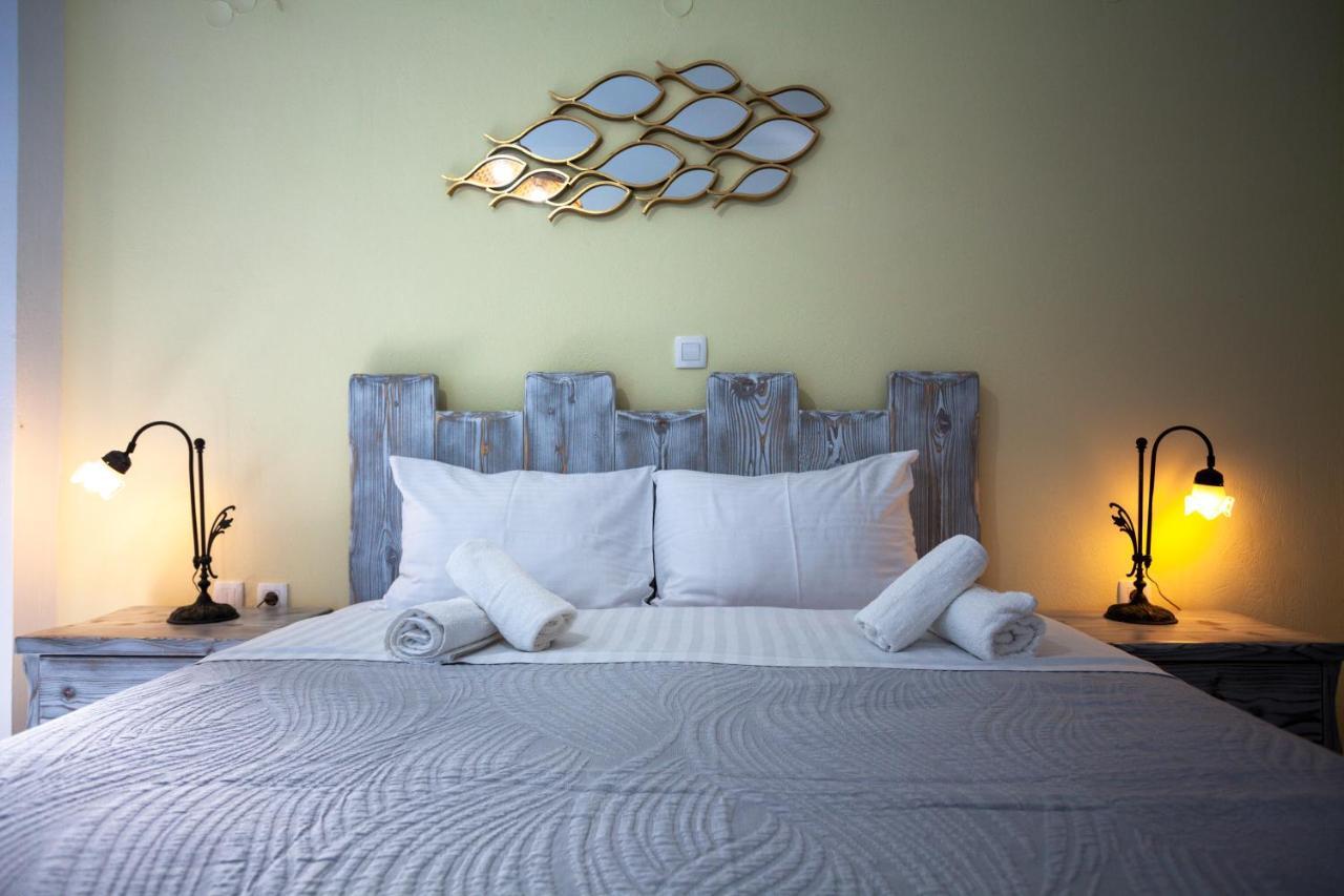 Stella Rooms Vlychada Extérieur photo